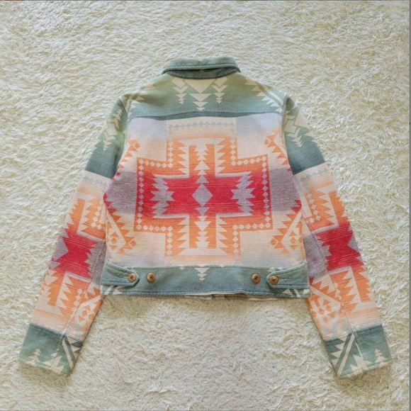 Vintage Ralph Lauren Navajo / Native inspired jacket - Picture 5 of 8